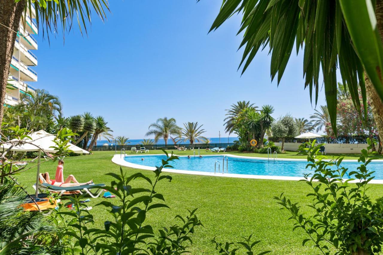 Fully Renovated Frontline Flat Leilighet Marbella Eksteriør bilde
